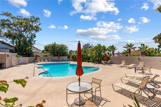 416 Onda, Newport Beach, CA 92660