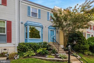 2960 OAKLEIGH LN, Oakton, VA 22124