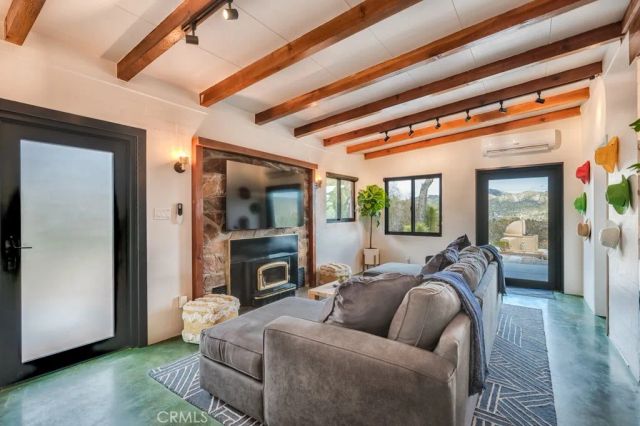 9405 Lanning Lane, Morongo Valley, CA 92256