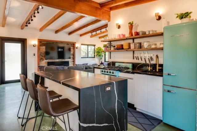 9405 Lanning Lane, Morongo Valley, CA 92256