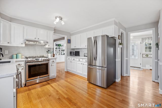 106 Far Horizon Drive, Cheshire, CT 06410