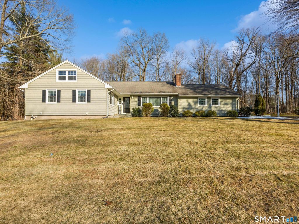 106 Far Horizon Drive, Cheshire, CT 06410