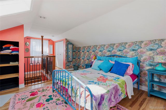 2193 Cambridge Road, Berkley, MI 48072