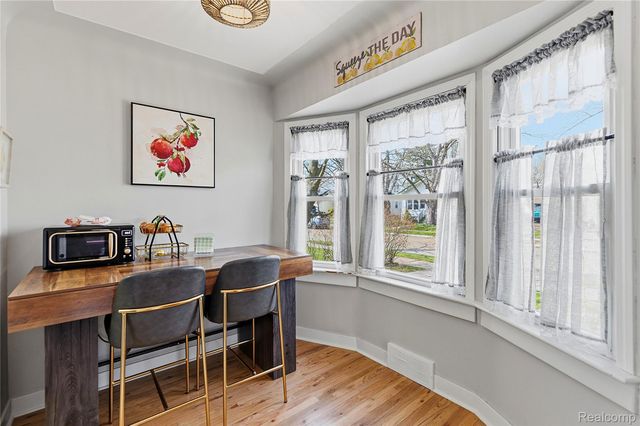 2193 Cambridge Road, Berkley, MI 48072