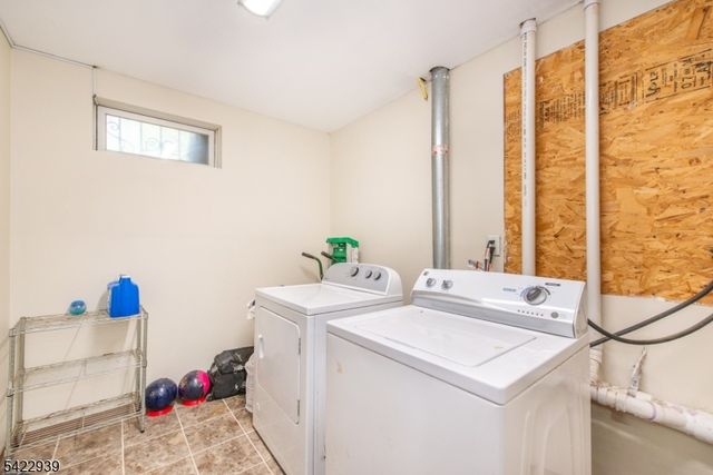 67 Cliff St, Paterson City, NJ 07522