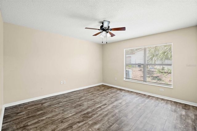 37139 GRASSY HILL LANE, Dade City, FL 33525