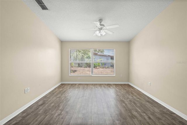 37139 GRASSY HILL LANE, Dade City, FL 33525