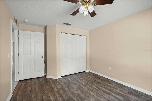 37139 GRASSY HILL LANE, Dade City, FL 33525