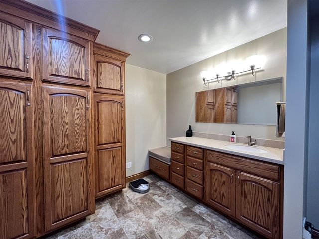 3817 Butterworth Street, Grand Rapids, MI 49534