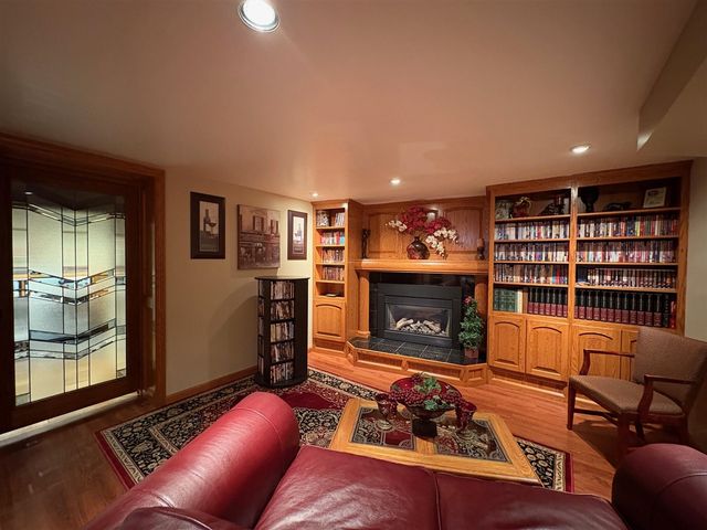 3817 Butterworth Street, Grand Rapids, MI 49534