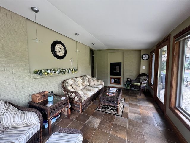 3817 Butterworth Street, Grand Rapids, MI 49534
