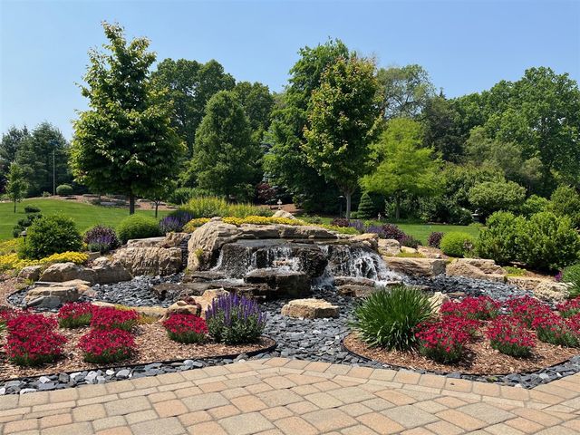 3817 Butterworth Street, Grand Rapids, MI 49534