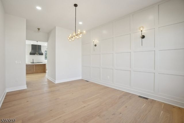 24 Rockwood Rd, Florham Park Boro, NJ 07932