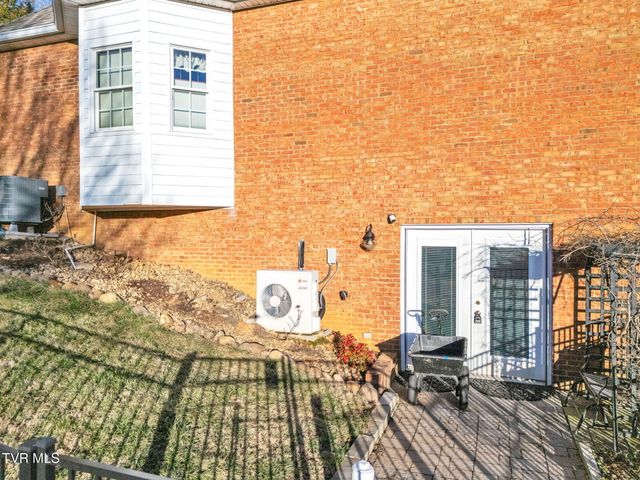 25021 Grey Heron Court, Abingdon, VA 24211