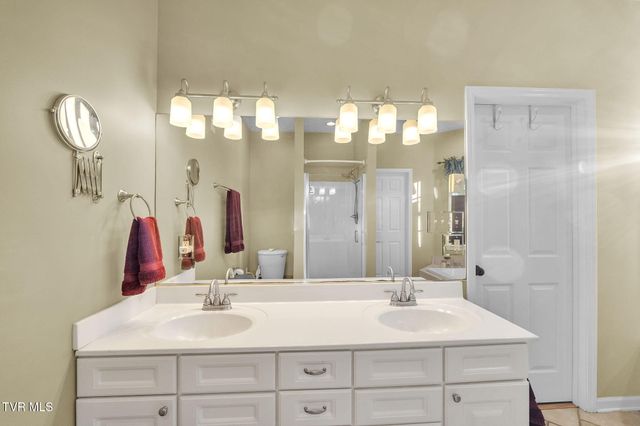 25021 Grey Heron Court, Abingdon, VA 24211