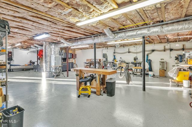 25021 Grey Heron Court, Abingdon, VA 24211