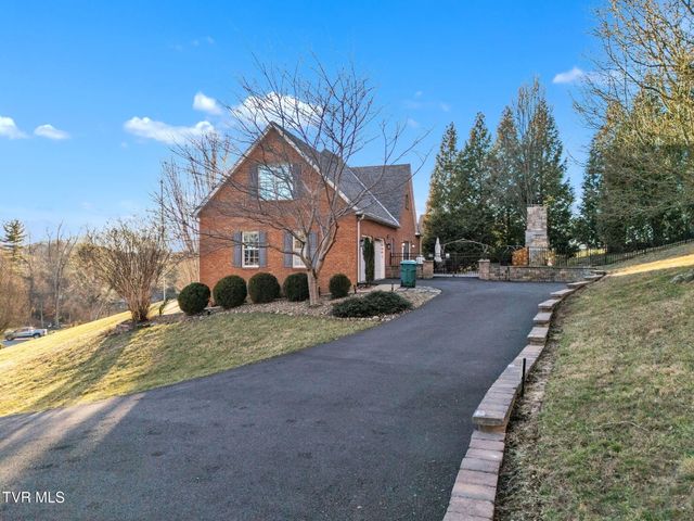 25021 Grey Heron Court, Abingdon, VA 24211