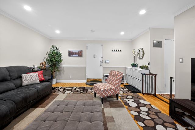 1304 Midland APT C59, Yonkers, NY 10704