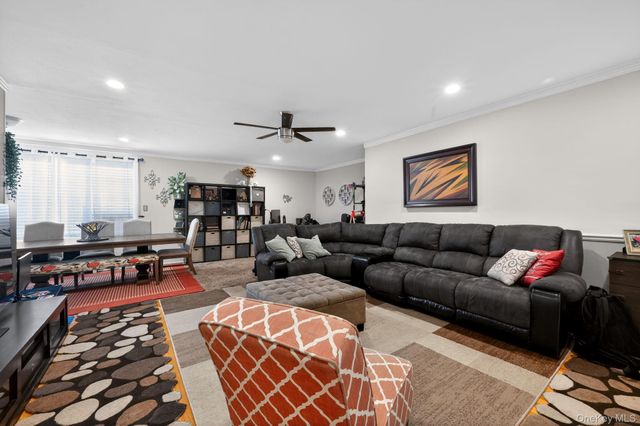 1304 Midland APT C59, Yonkers, NY 10704