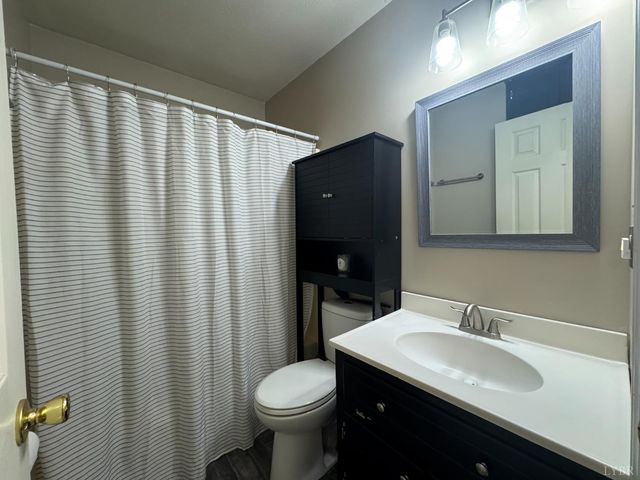 3363 Horseshoe Road, Appomattox, VA 24522