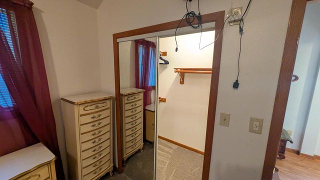 6630 Channel ROAD, Waterford, WI 53185