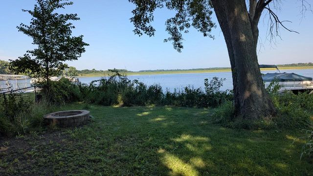 6630 Channel ROAD, Waterford, WI 53185