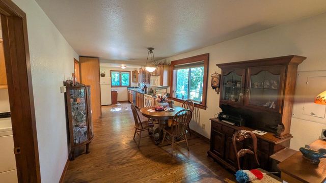 6630 Channel ROAD, Waterford, WI 53185