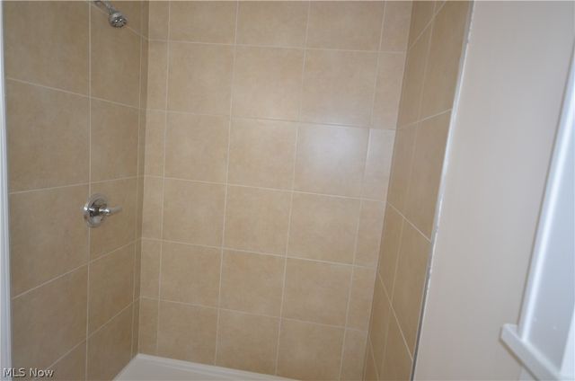 989 Industry Road, Atwater, OH 44201