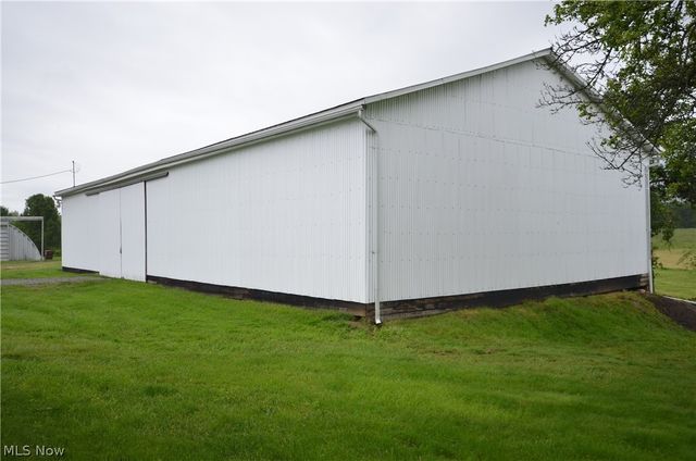 989 Industry Road, Atwater, OH 44201