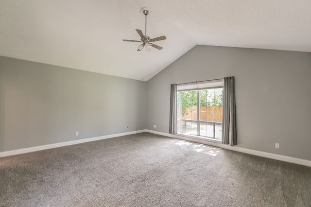 3909 Trail Lake Drive, Fort Worth, TX 76109