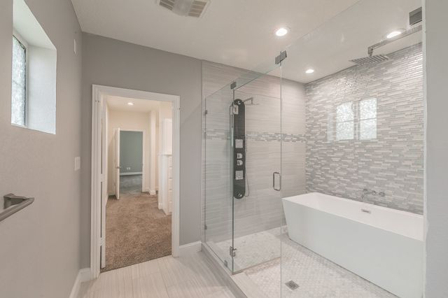 3909 Trail Lake Drive, Fort Worth, TX 76109