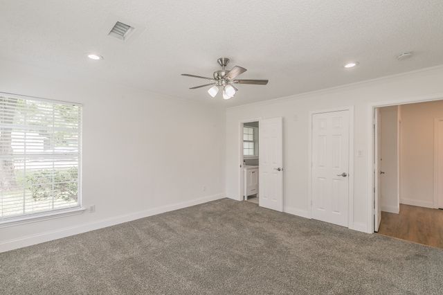 3909 Trail Lake Drive, Fort Worth, TX 76109