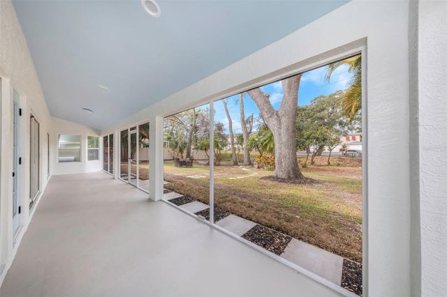 2617 BELLHURST DRIVE, Dunedin, FL 34698