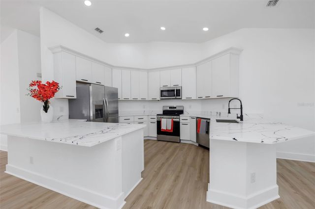 2617 BELLHURST DRIVE, Dunedin, FL 34698