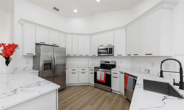 2617 BELLHURST DRIVE, Dunedin, FL 34698