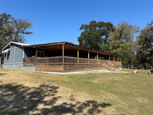 8775 I-45 S, Centerville, TX 75855