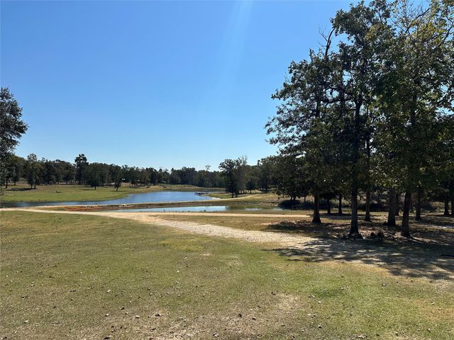 8775 I-45 S, Centerville, TX 75855