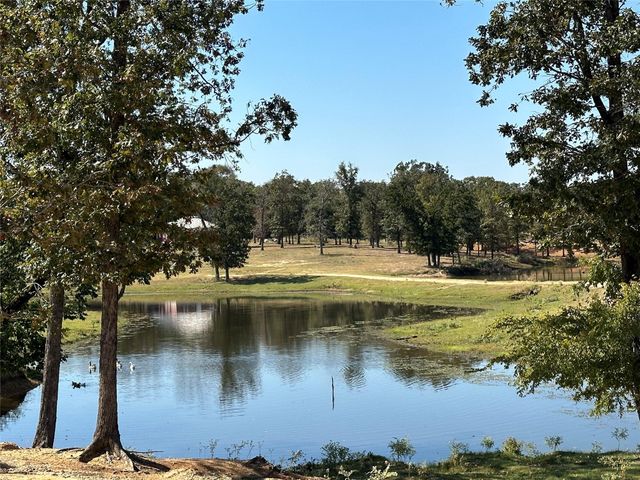8775 I-45 S, Centerville, TX 75855