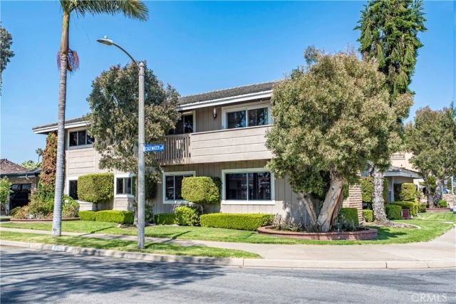 17188 Edgewater, Huntington Beach, CA 92649