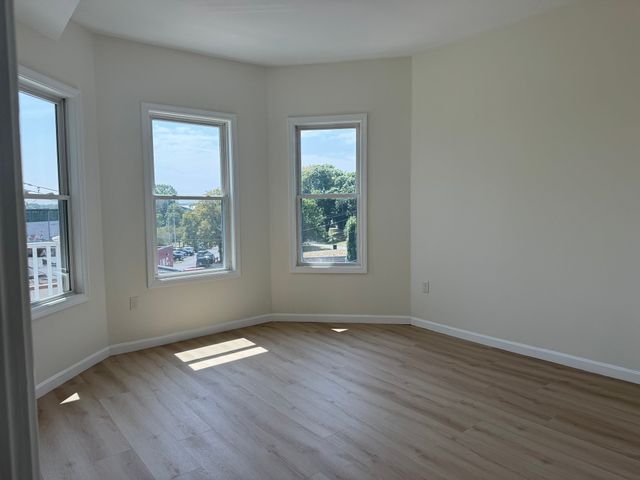 247 Harvard St 3, Boston, MA 02124