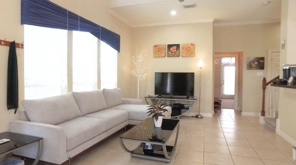 2714 Windy Thicket Lane, Houston, TX 77082