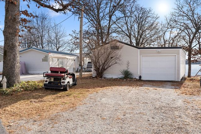 25960 S 605 Court, Grove, OK 74344