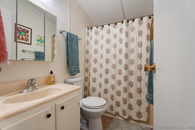 25960 S 605 Court, Grove, OK 74344