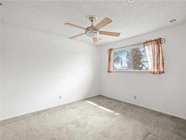 5197 E Hamilton, Fresno, CA 93727