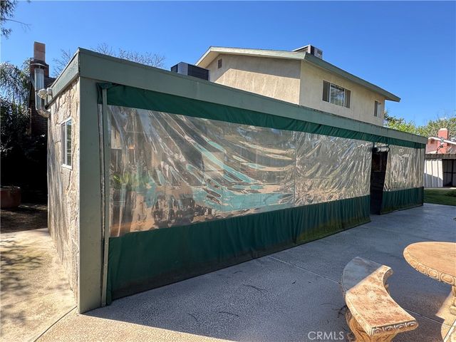 5197 E Hamilton, Fresno, CA 93727