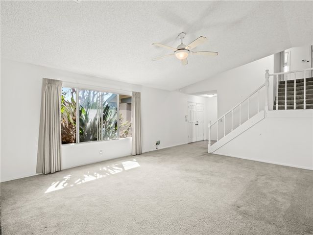 5197 E Hamilton, Fresno, CA 93727