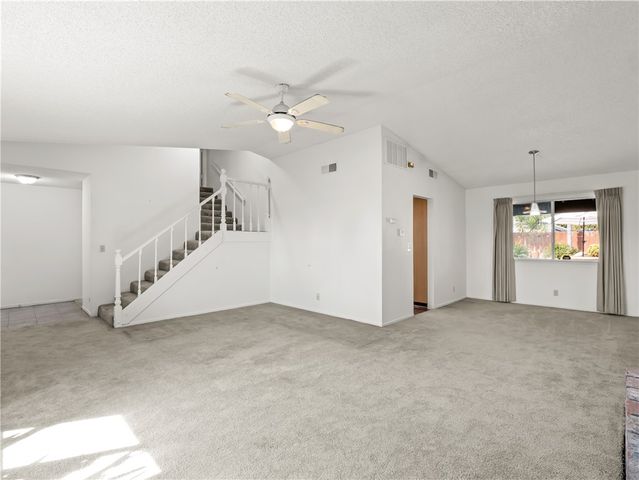 5197 E Hamilton, Fresno, CA 93727