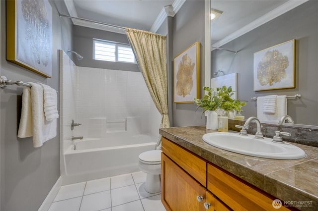 6432 166th Place SE, Bellevue, WA 98006