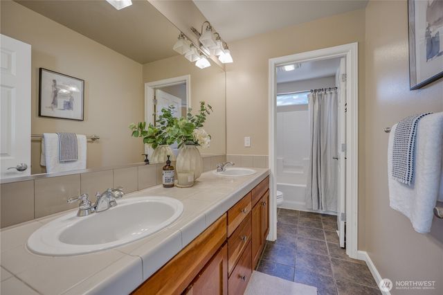 6432 166th Place SE, Bellevue, WA 98006