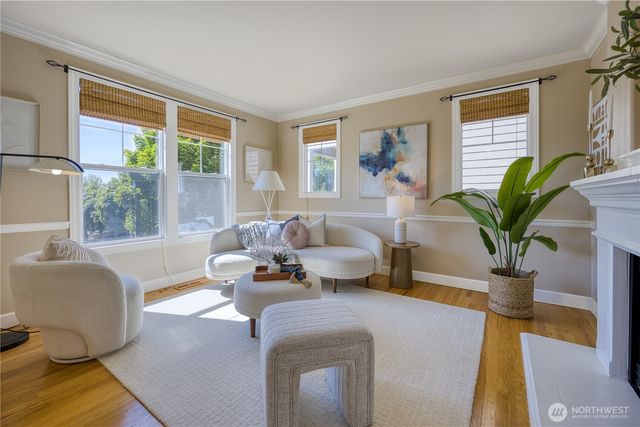 6432 166th Place SE, Bellevue, WA 98006